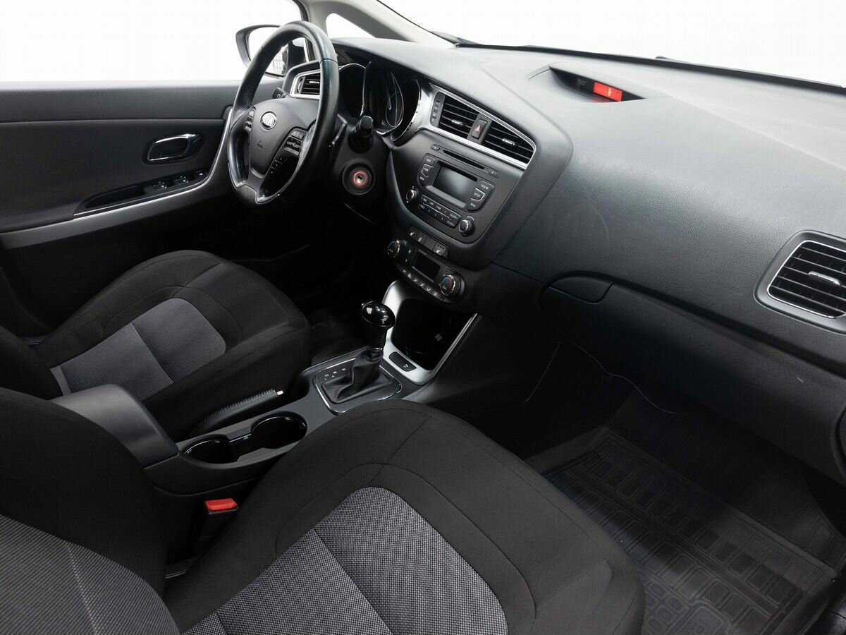 Kia Ceed б/у, 2016, Автоматическая. Фото: #12