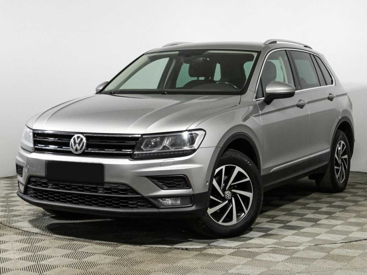 Volkswagen Tiguan б/у, 2018, Роботизированная. Посмотреть фото