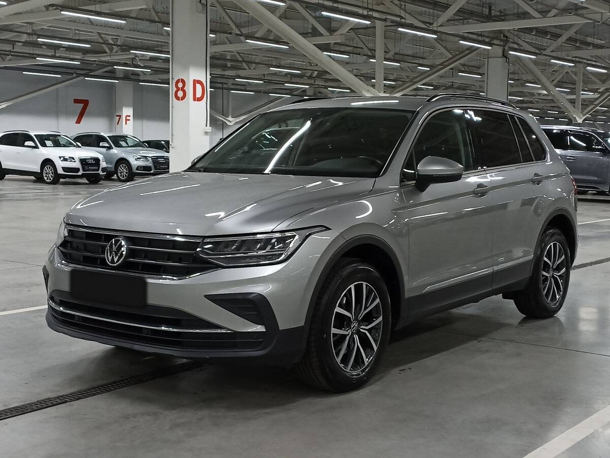 Volkswagen Tiguan б/у, 2021, Роботизированная. Посмотреть фото