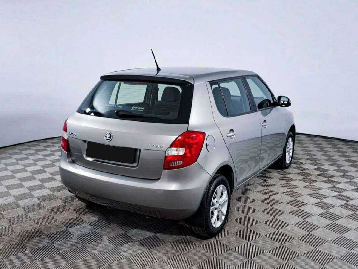 Skoda Fabia б/у, 2013, Механическая. Фото: #4