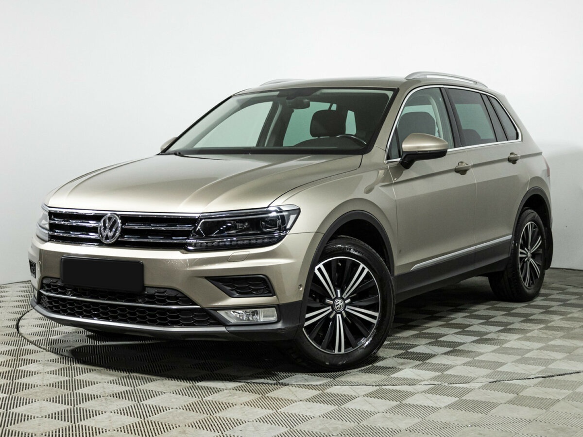 Volkswagen Tiguan б/у, 2017, Роботизированная. Посмотреть фото