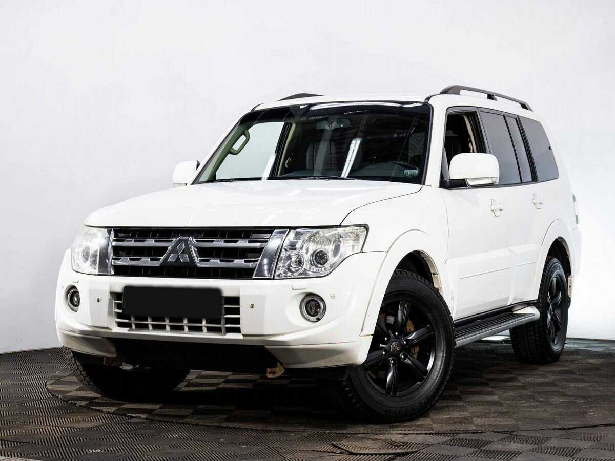 Mitsubishi Pajero б/у, 2013, Автоматическая. Фото: #0