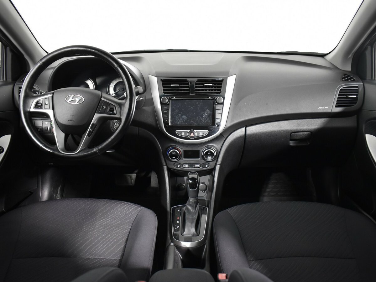Hyundai Solaris б/у, 2016, Автоматическая. Фото: #10