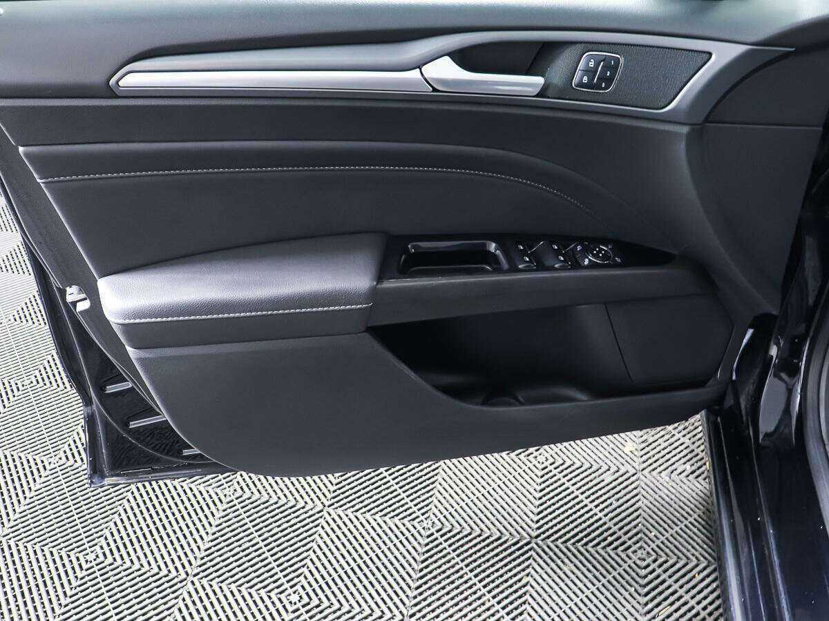Ford Mondeo б/у, 2015, Автоматическая. Фото: #14