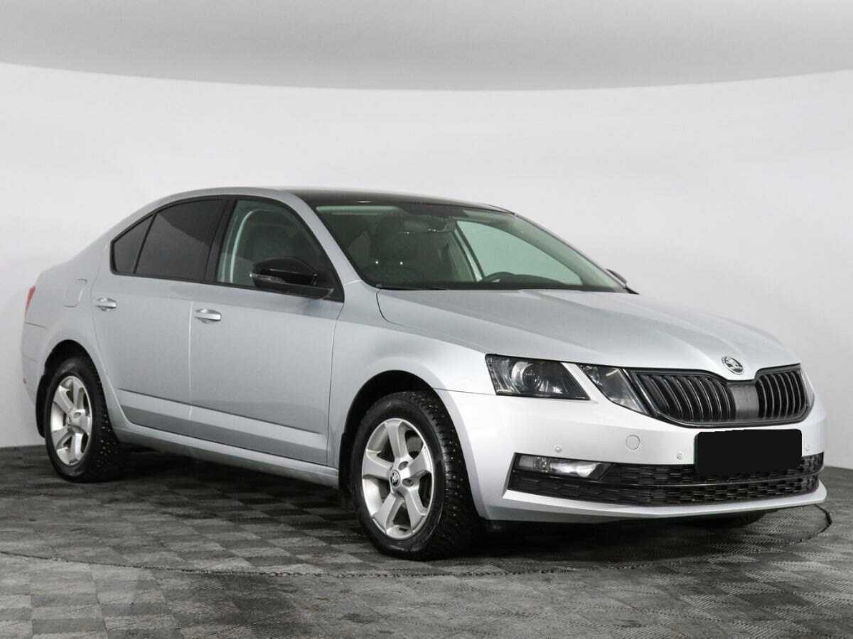 Skoda Octavia б/у, 2018, Роботизированная. Фото: #1