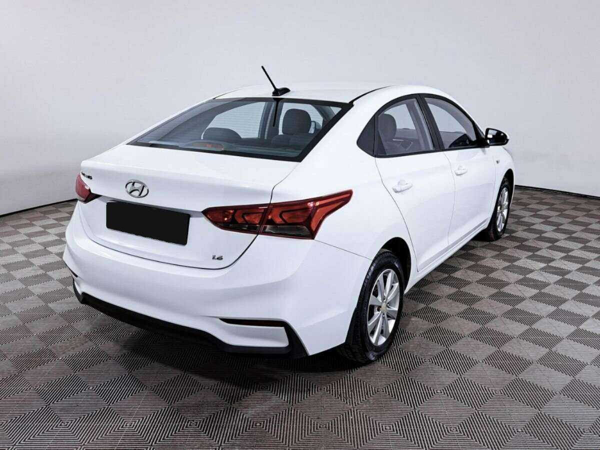 Hyundai Solaris б/у, 2018, Автоматическая. Фото: #3