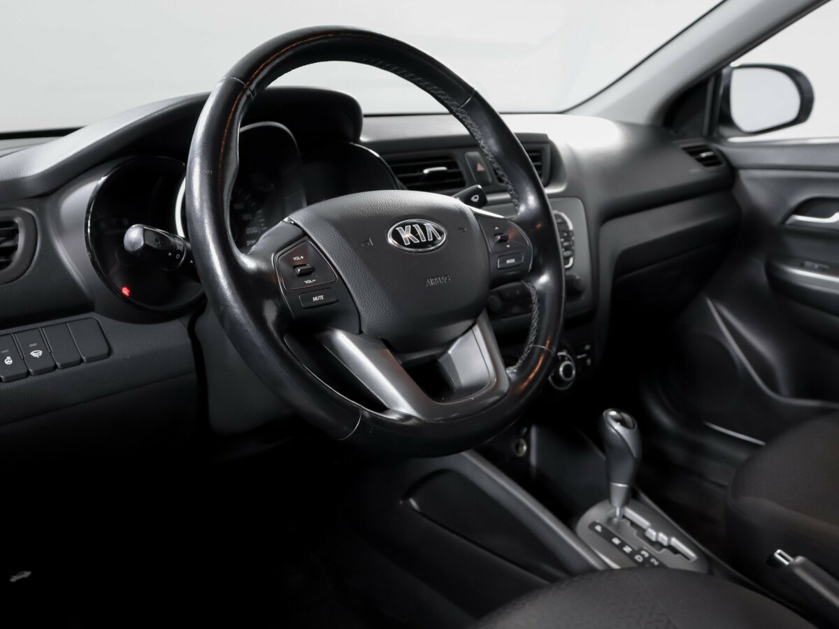 Kia Rio б/у, 2014, Автоматическая. Фото: #10