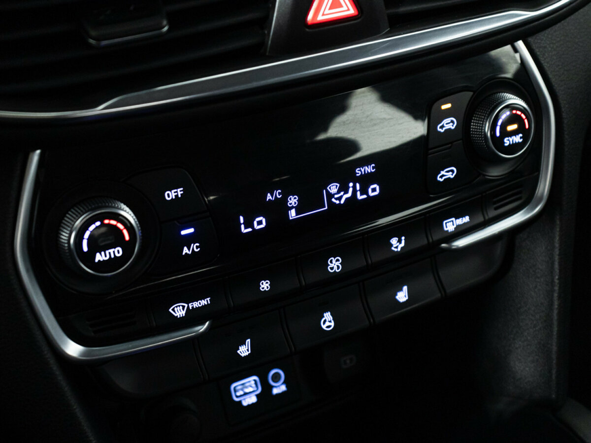 Hyundai Santa Fe б/у, 2018, Автоматическая. Фото: #13