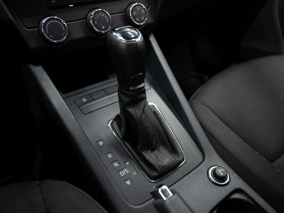 Skoda Octavia б/у, 2017, Автоматическая. Фото: #20
