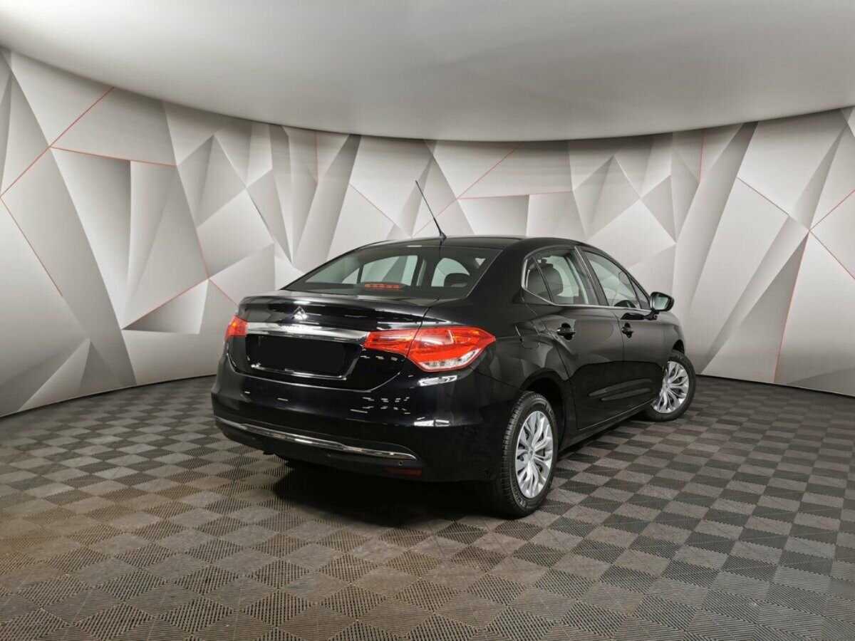 Citroen C4 б/у, 2018, Автоматическая. Фото: #1