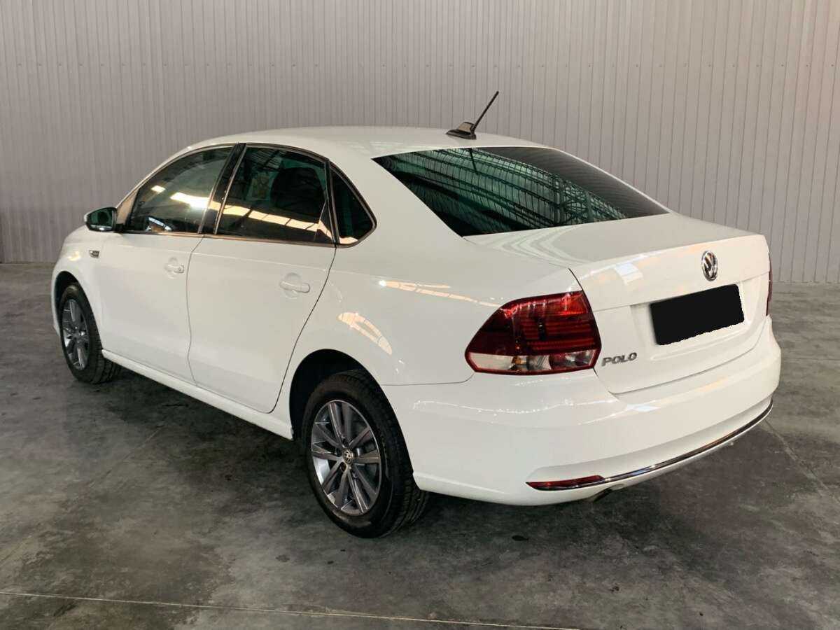 Volkswagen Polo б/у, 2019, Механическая. Фото: #6