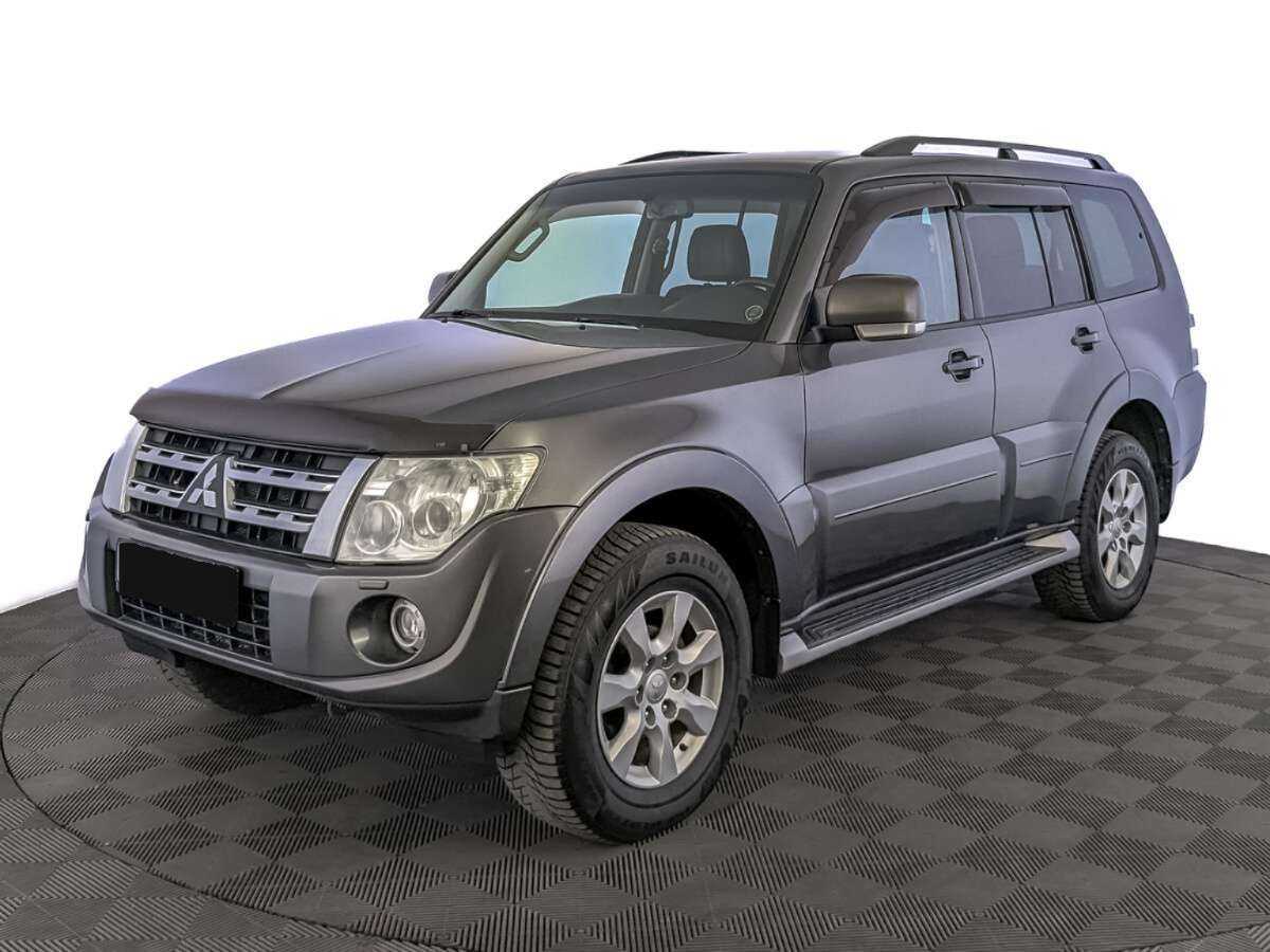 Mitsubishi Pajero б/у, 2013, Автоматическая. Посмотреть фото