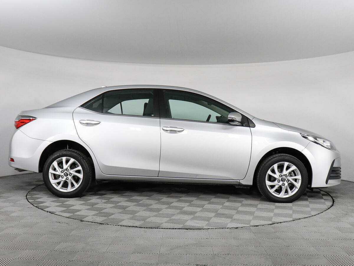 Toyota Corolla б/у, 2017, Вариатор. Фото: #3