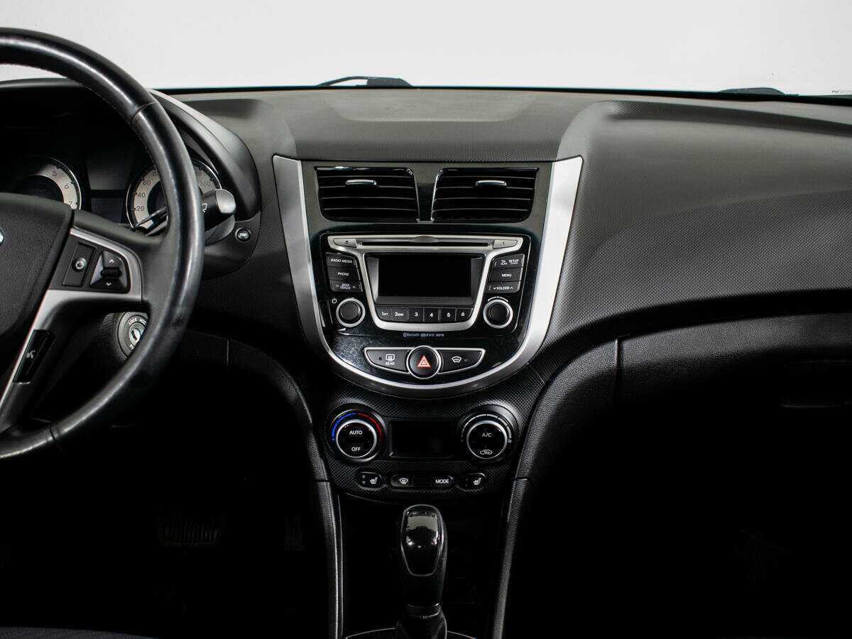 Hyundai Solaris б/у, 2016, Автоматическая. Фото: #10