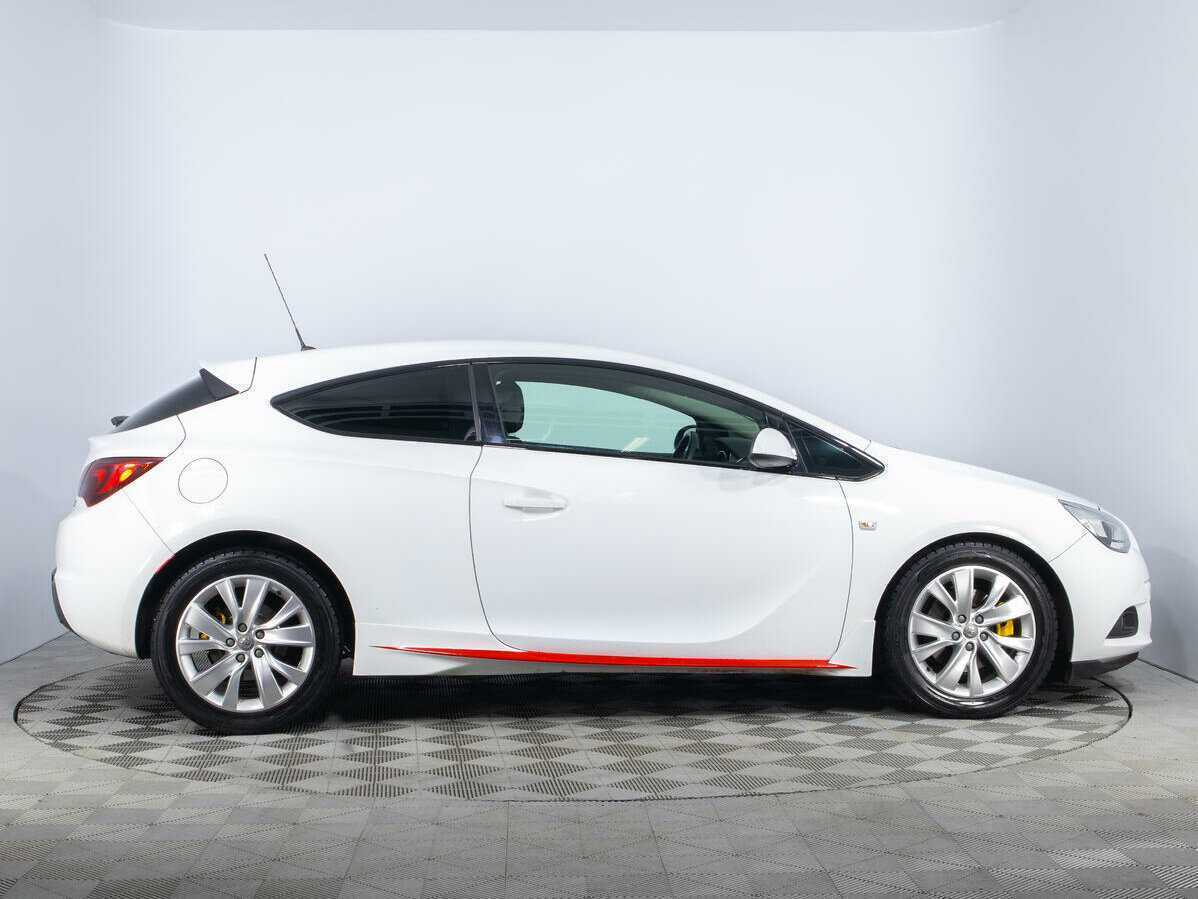 Opel Astra б/у, 2014, Автоматическая. Фото: #3