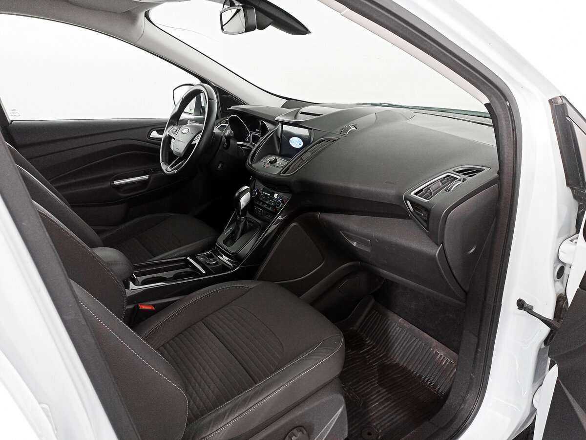 Ford Kuga б/у, 2018, Автоматическая. Фото: #8