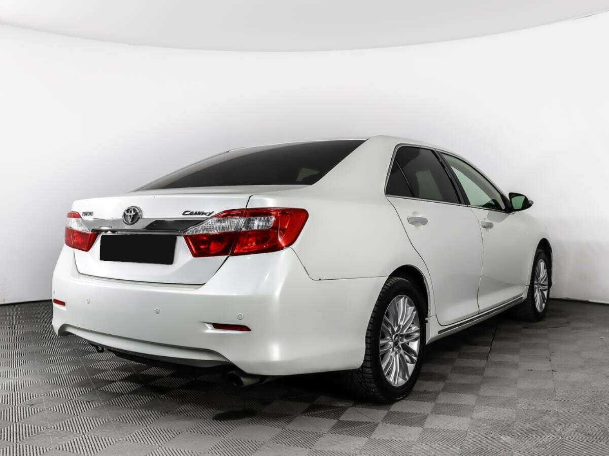 Toyota Camry б/у, 2012, Автоматическая. Фото: #4