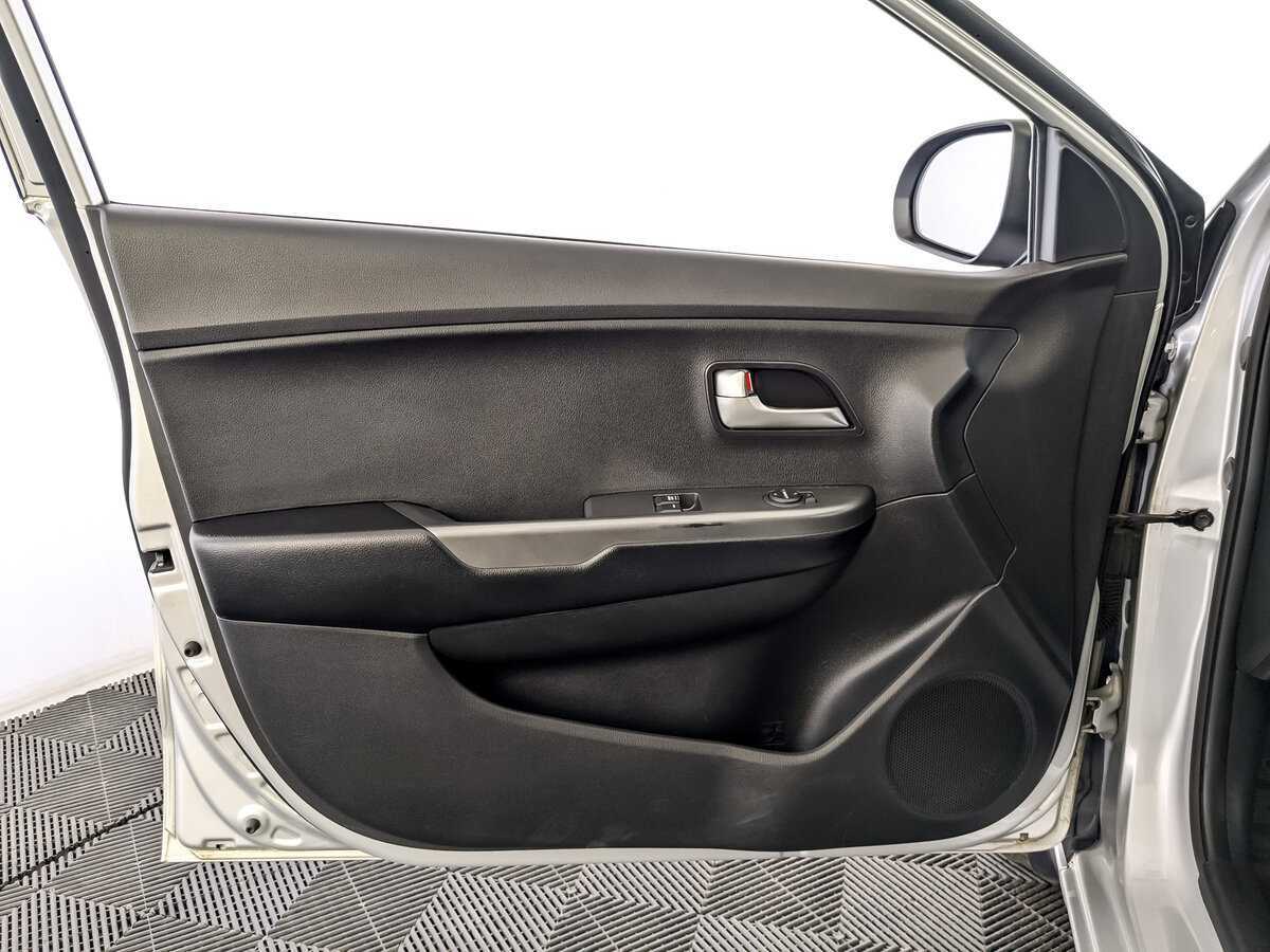 Kia Rio б/у, 2016, Автоматическая. Фото: #14