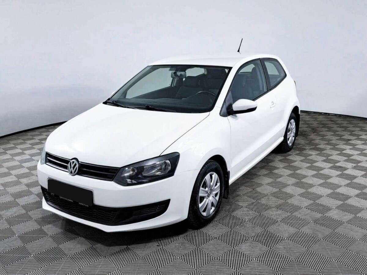 Volkswagen Polo б/у, 2012, Механическая. Фото: #0