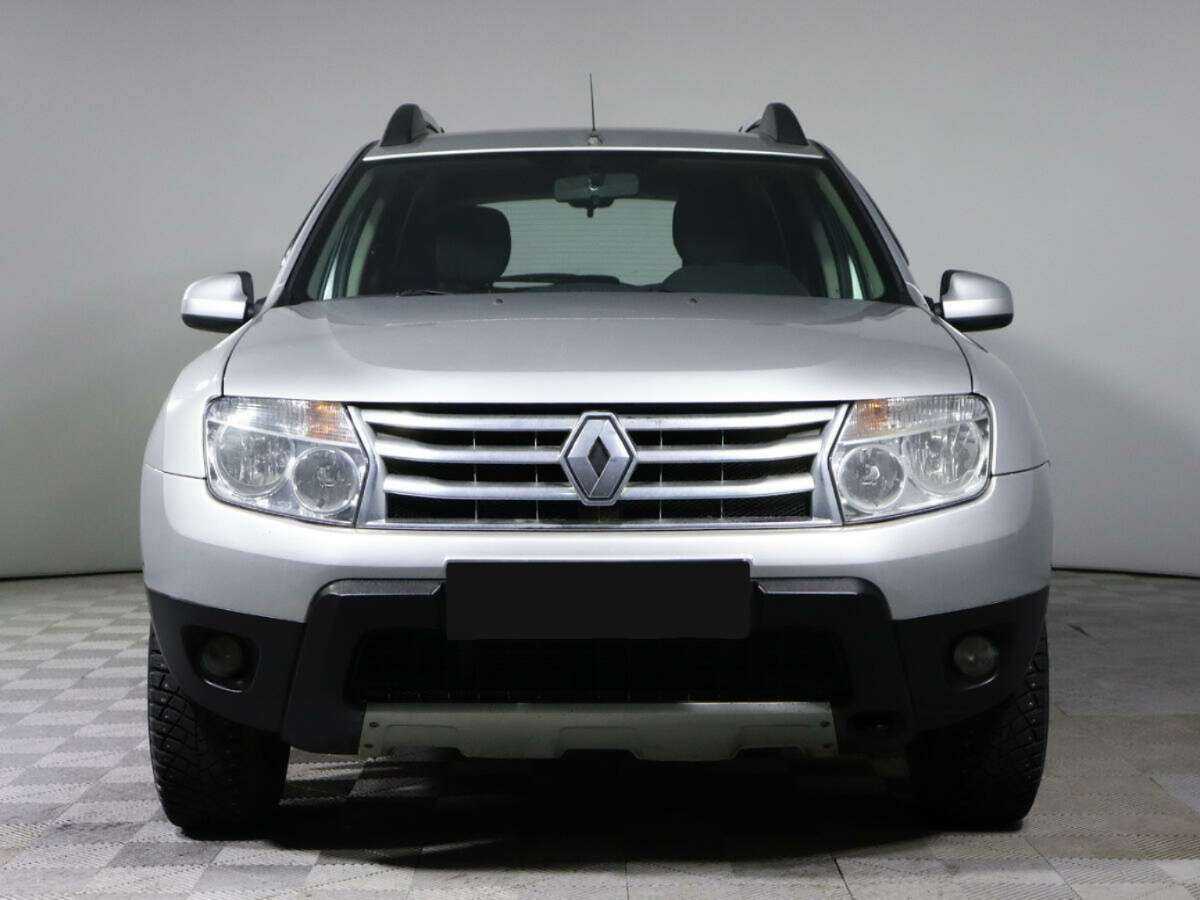 Renault Duster б/у, 2012, Автоматическая. Фото: #1