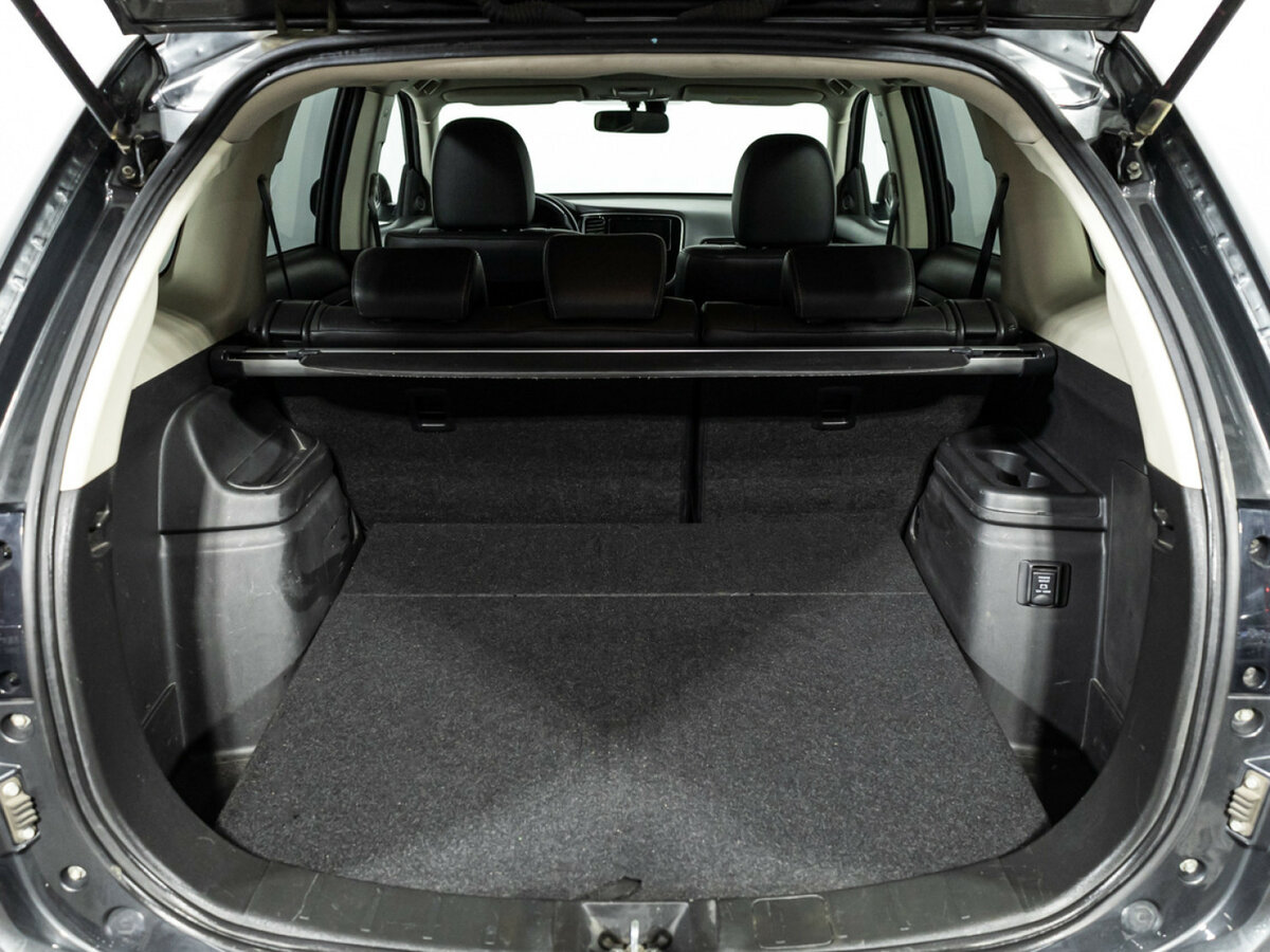 Mitsubishi Outlander б/у, 2017, Вариатор. Фото: #16