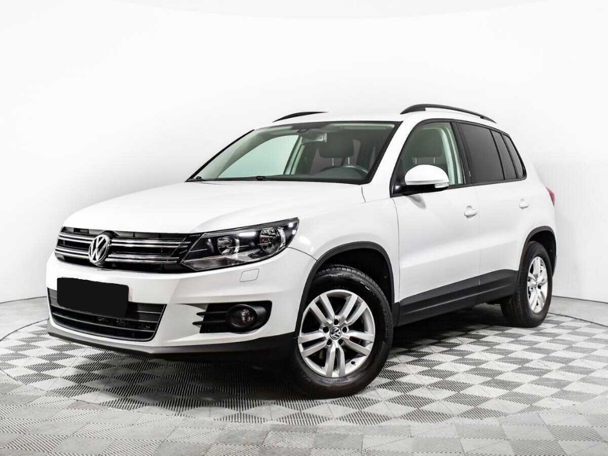 Volkswagen Tiguan б/у, 2015, Роботизированная. Фото: #0