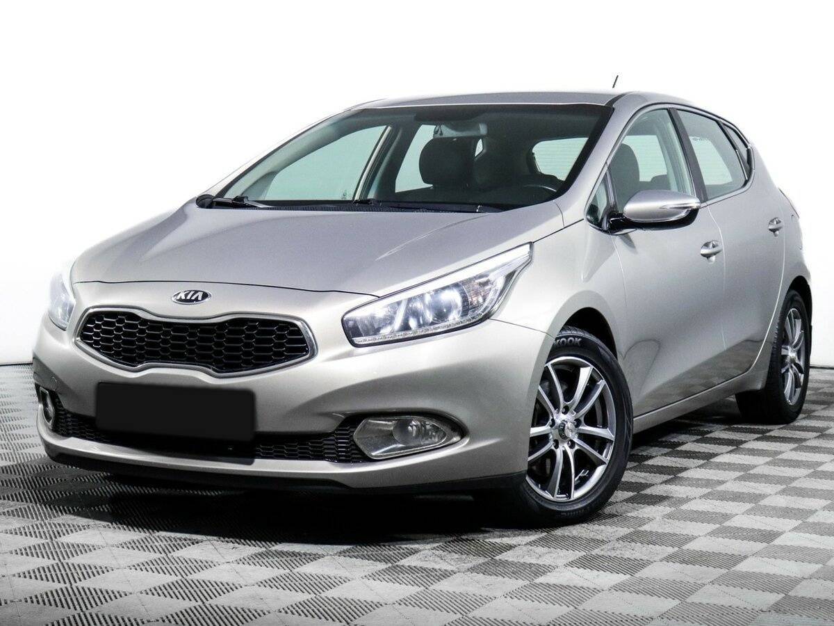 Kia Ceed б/у, 2014, Автоматическая. Фото: #0
