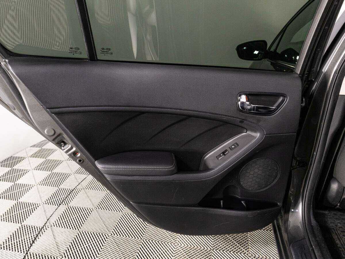 Kia Cerato б/у, 2019, Автоматическая. Фото: #24