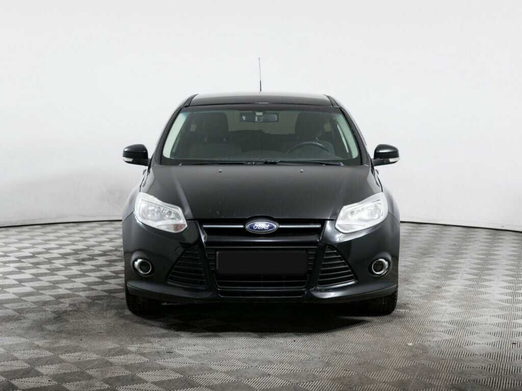 Ford Focus б/у, 2013, Механическая. Фото: #1