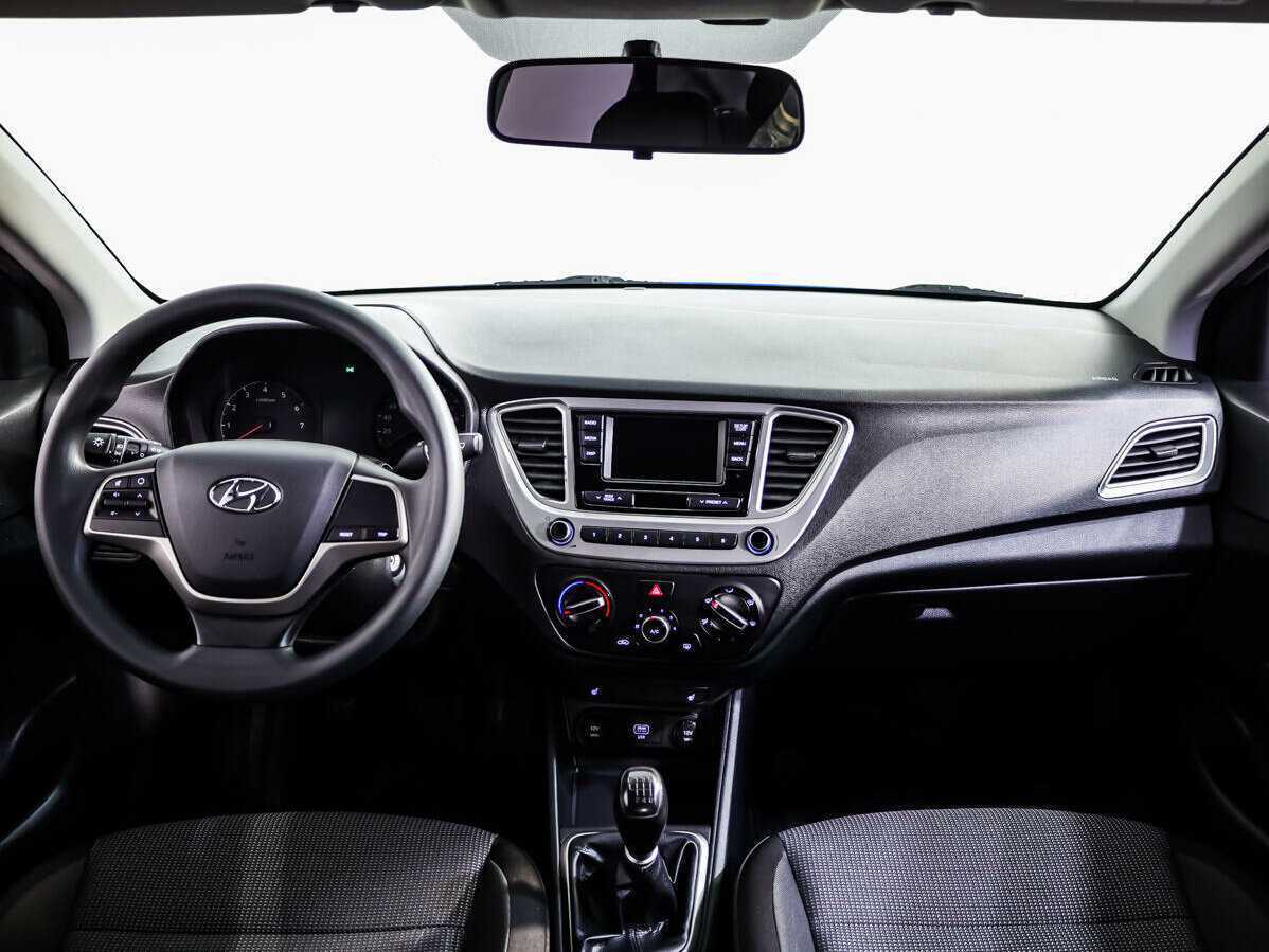 Hyundai Solaris б/у, 2019, Механическая. Фото: #8