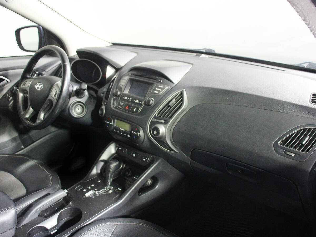 Hyundai ix35 б/у, 2013, Автоматическая. Фото: #8