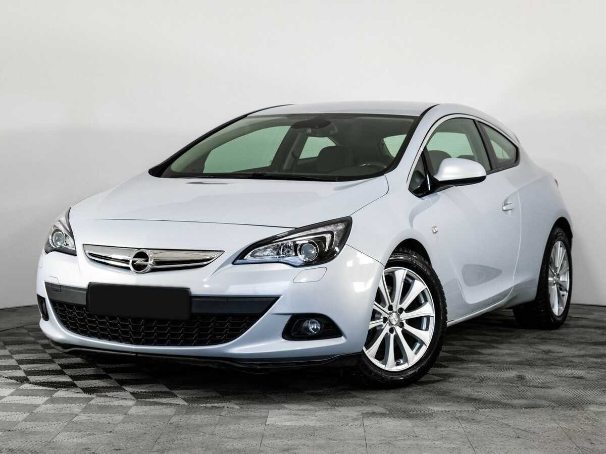 Opel Astra б/у, 2012, Механическая. Фото: #0