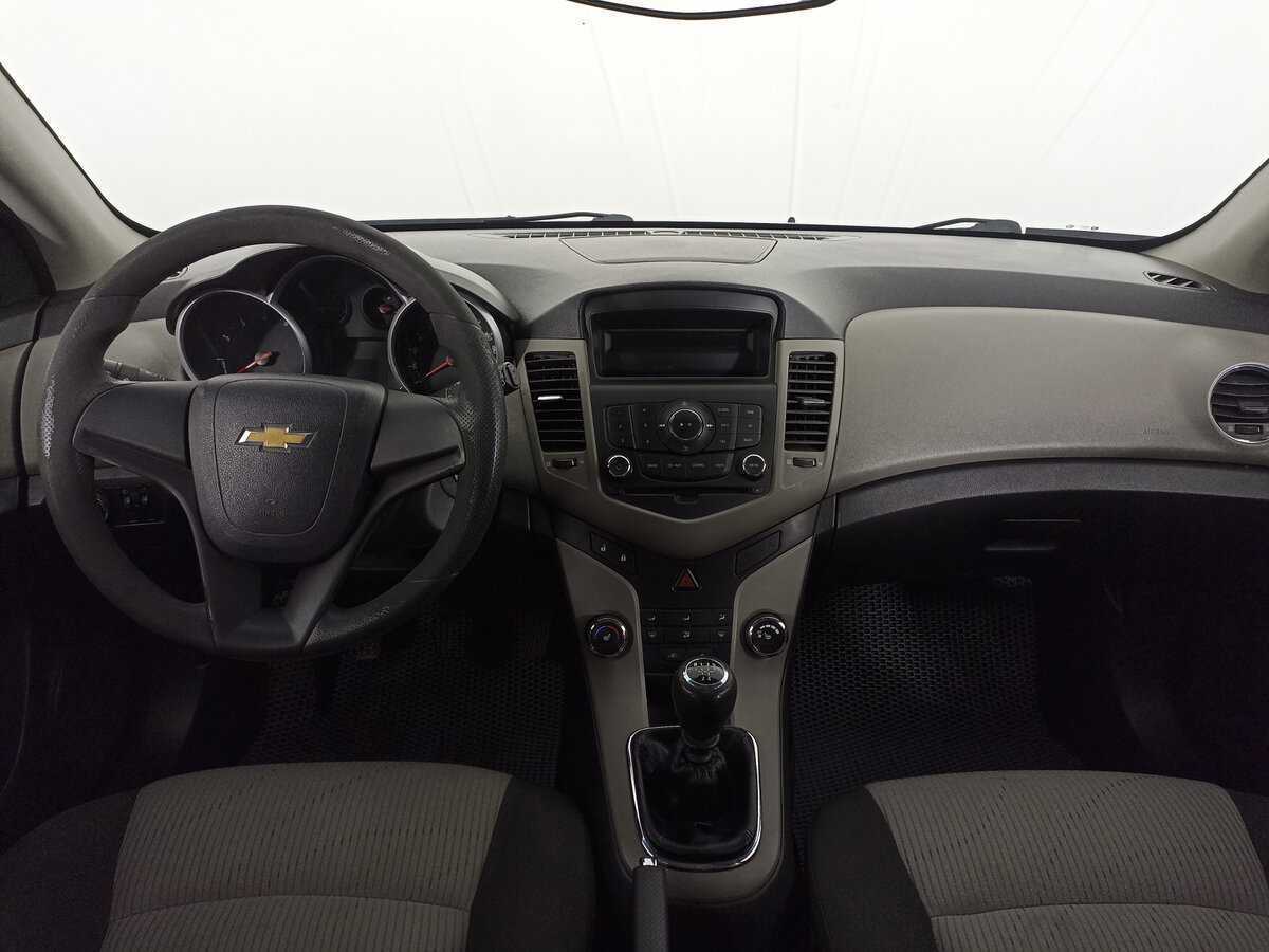 Chevrolet Cruze б/у, 2012, Механическая. Фото: #12