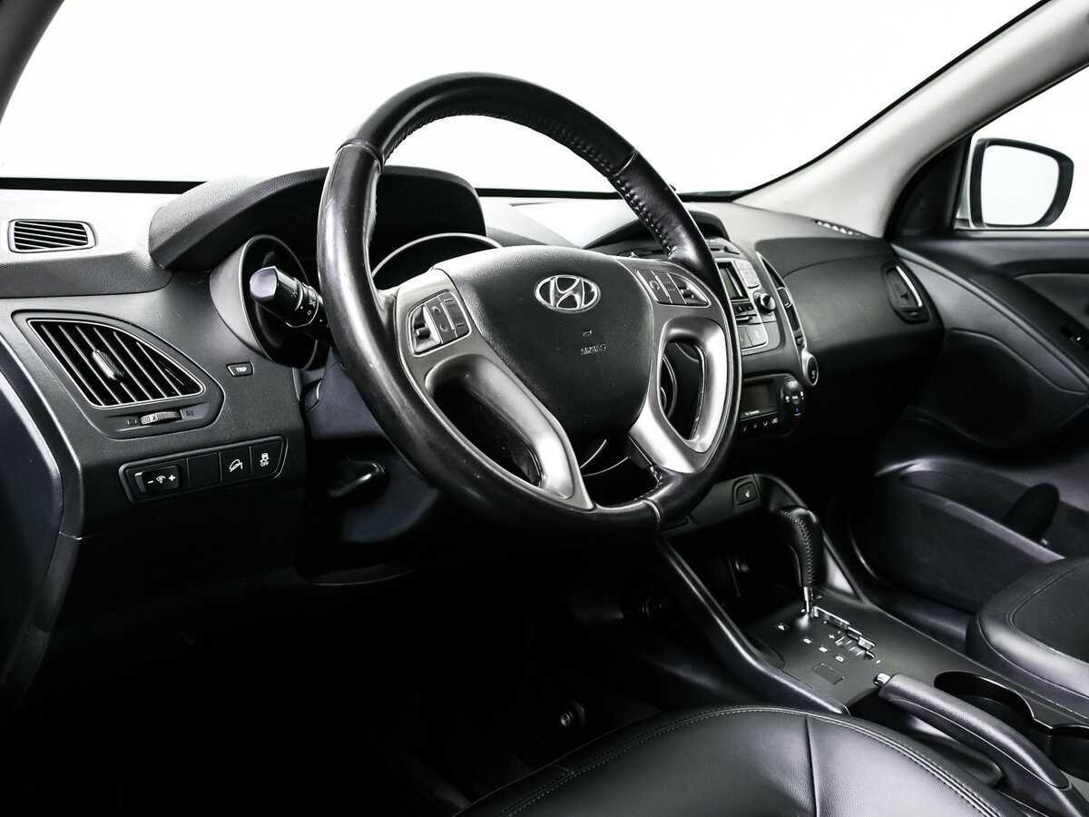 Hyundai ix35 б/у, 2012, Автоматическая. Фото: #11