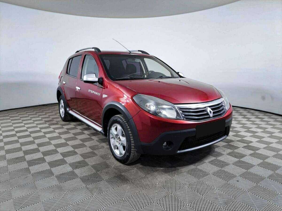 Renault Sandero б/у, 2012, Механическая. Фото: #2