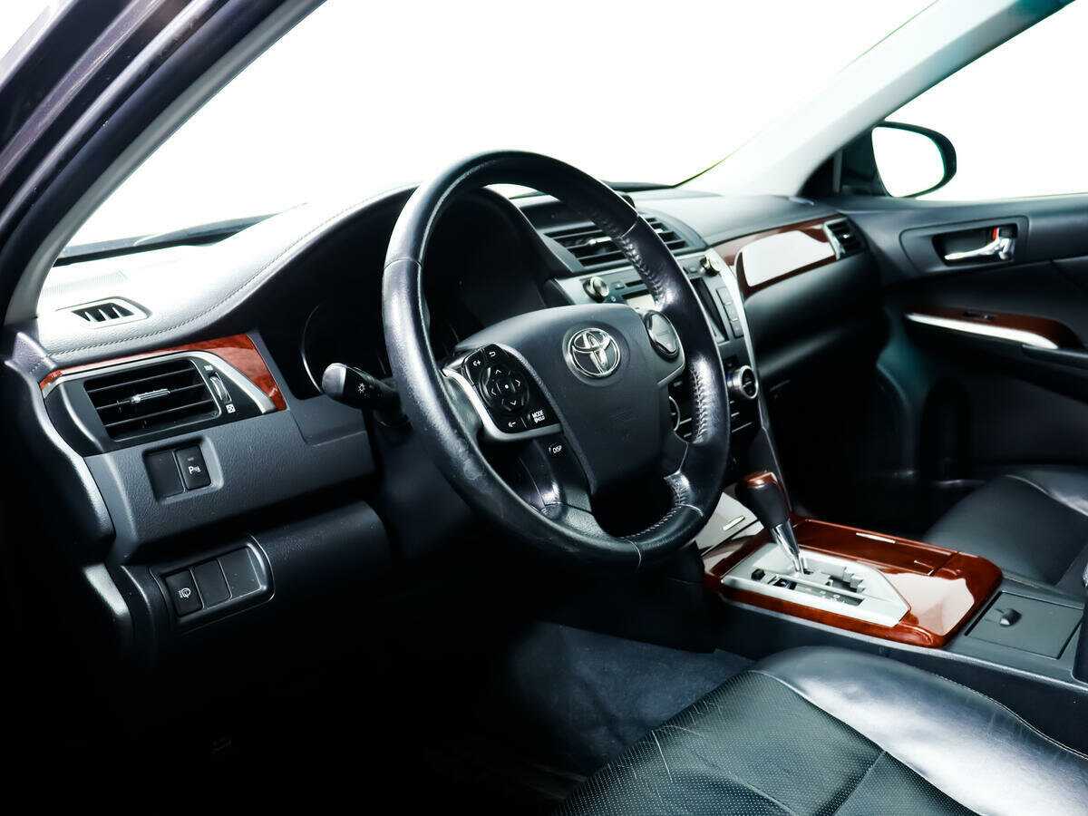 Toyota Camry б/у, 2012, Автоматическая. Фото: #10