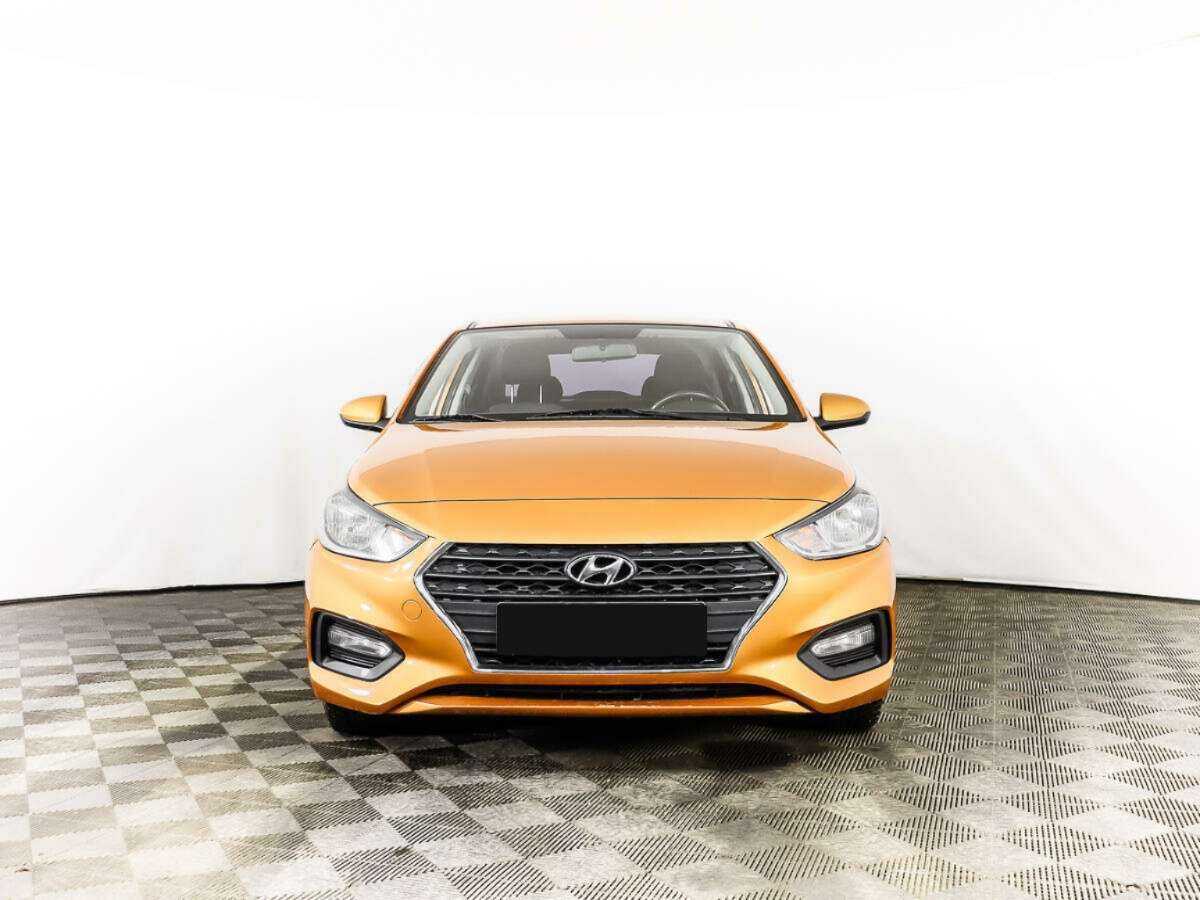 Hyundai Solaris б/у, 2017, Автоматическая. Фото: #1