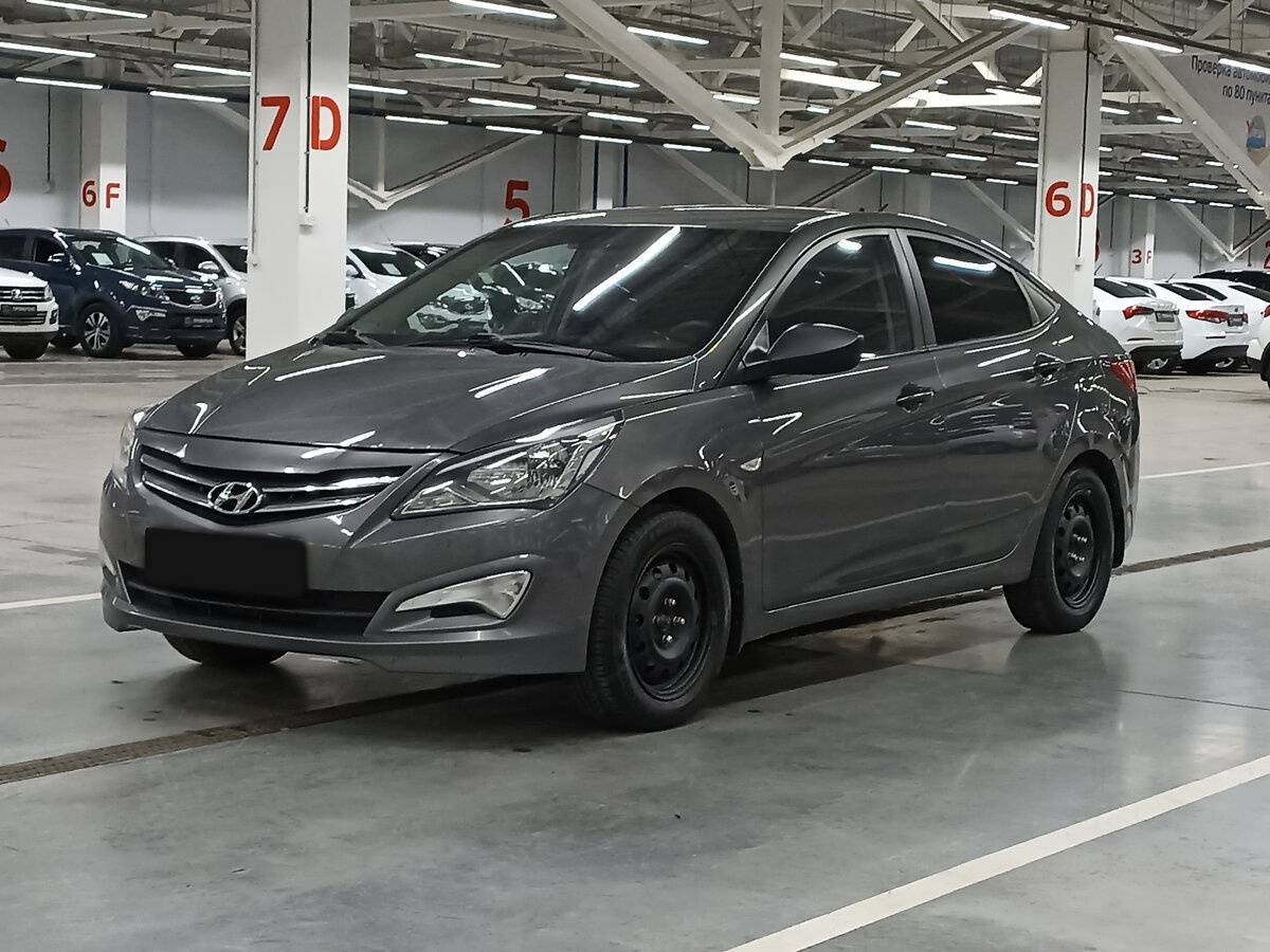 Hyundai Solaris б/у, 2015, Механическая. Посмотреть фото