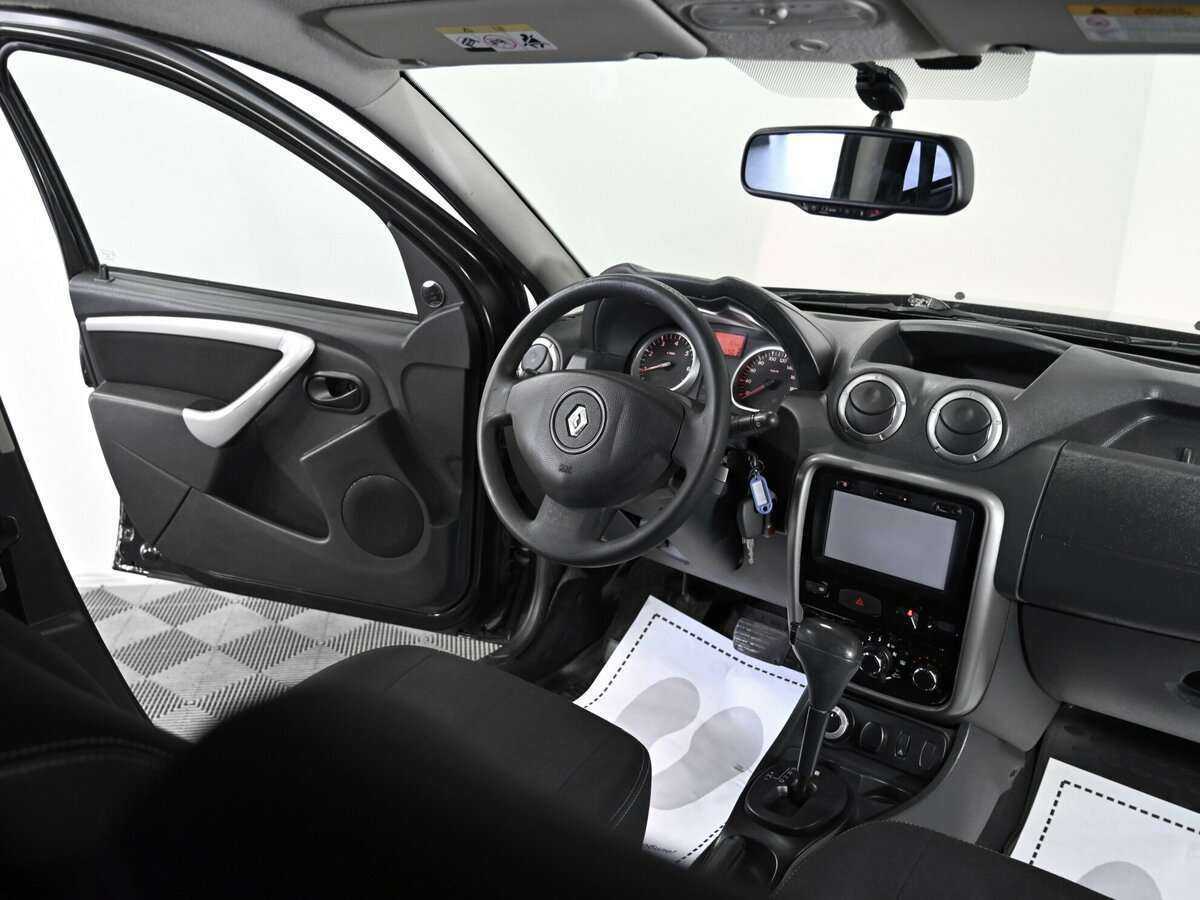 Renault Duster б/у, 2014, Автоматическая. Фото: #4