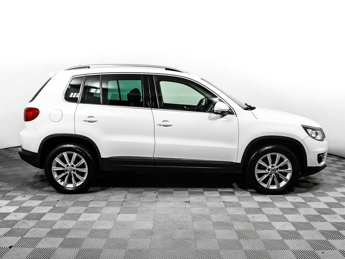 Volkswagen Tiguan б/у, 2012, Автоматическая. Фото: #3