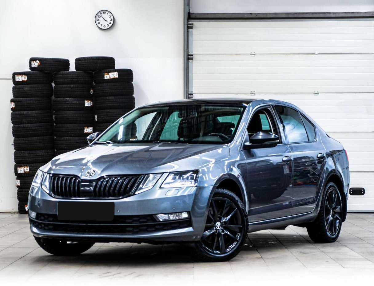 Skoda Octavia б/у, 2018, Механическая. Посмотреть фото