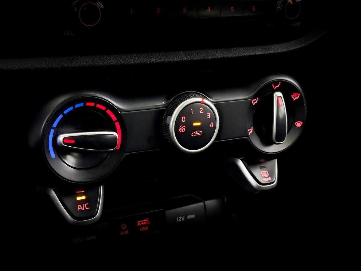 Kia Rio б/у, 2020, Автоматическая. Фото: #23