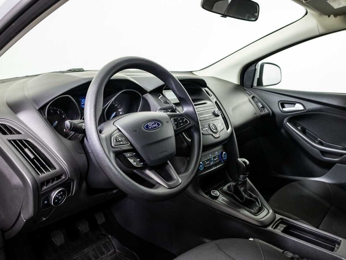 Ford Focus б/у, 2017, Механическая. Фото: #10