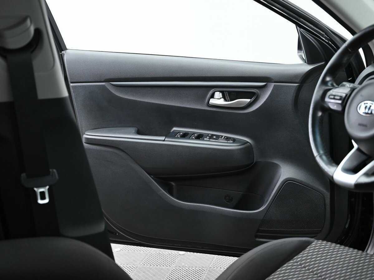 Kia Rio б/у, 2018, Механическая. Фото: #5