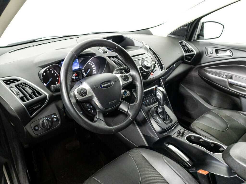 Ford Kuga б/у, 2014, Автоматическая. Фото: #10