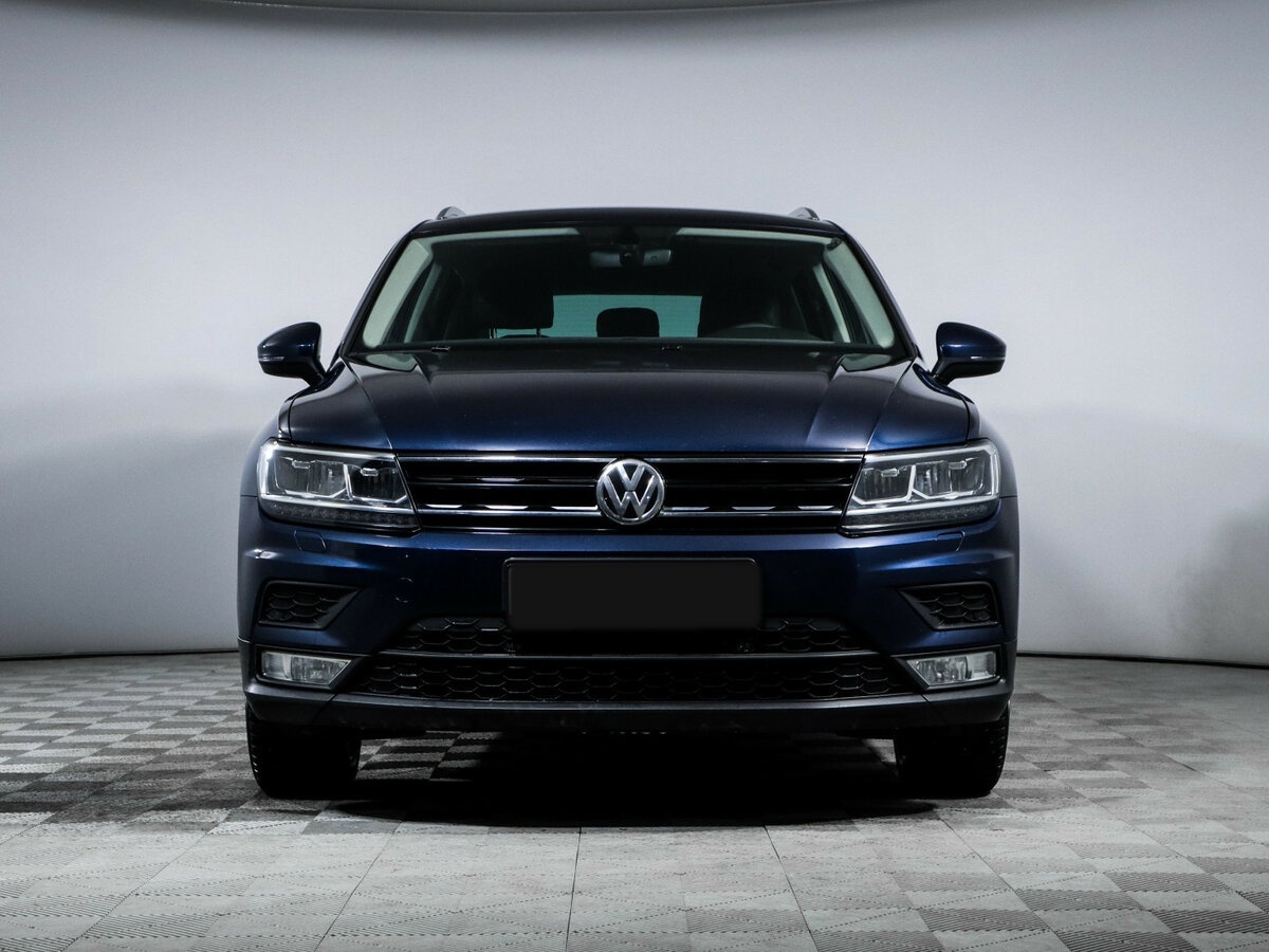 Volkswagen Tiguan б/у, 2017, Роботизированная. Фото: #1