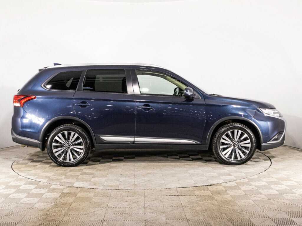 Mitsubishi Outlander б/у, 2018, Вариатор. Фото: #3