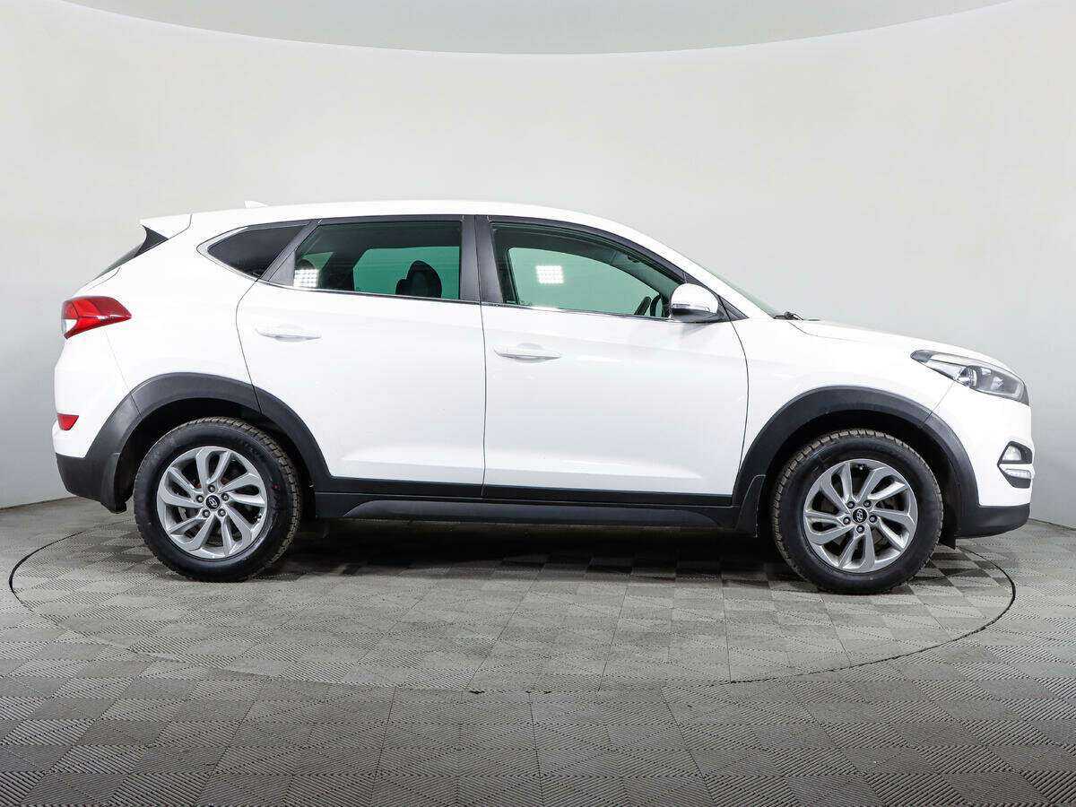 Hyundai Tucson б/у, 2017, Автоматическая. Фото: #3