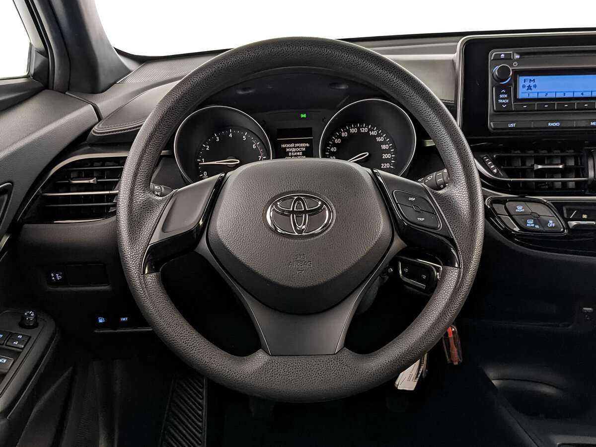 Toyota C-HR б/у, 2019, Механическая. Фото: #16