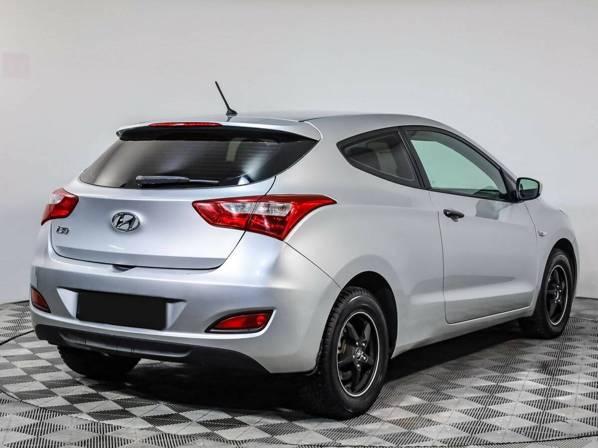 Hyundai i30 б/у, 2013, Механическая. Фото: #3